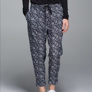 Lululemon Jet Crop Pant